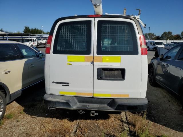 2013 Chevrolet Express G2500