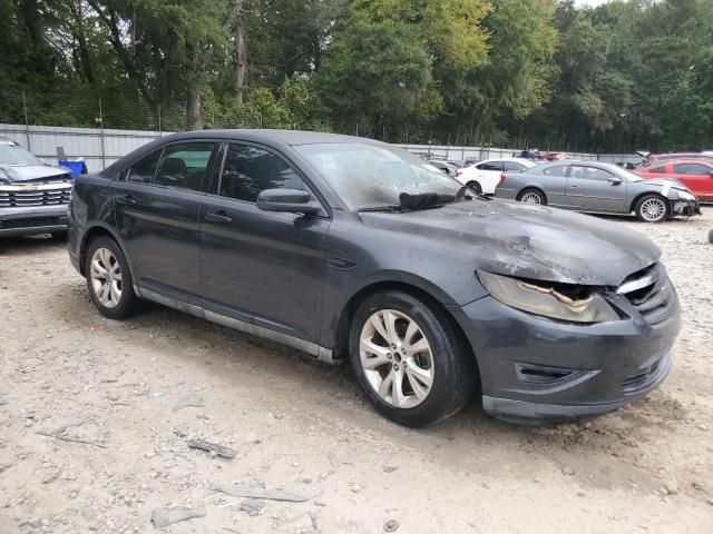 2010 Ford Taurus SEL