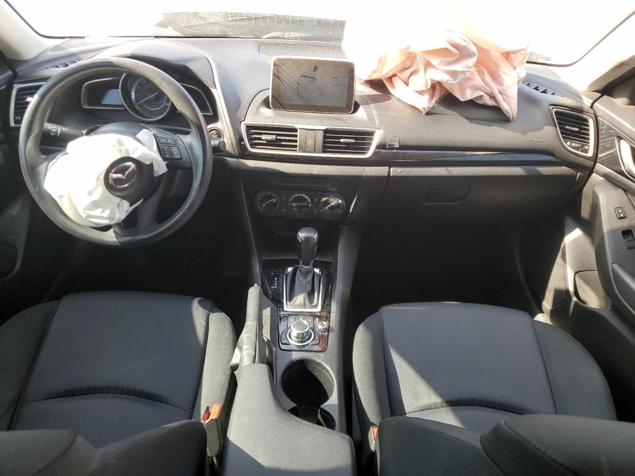 2015 Mazda 3 Sport