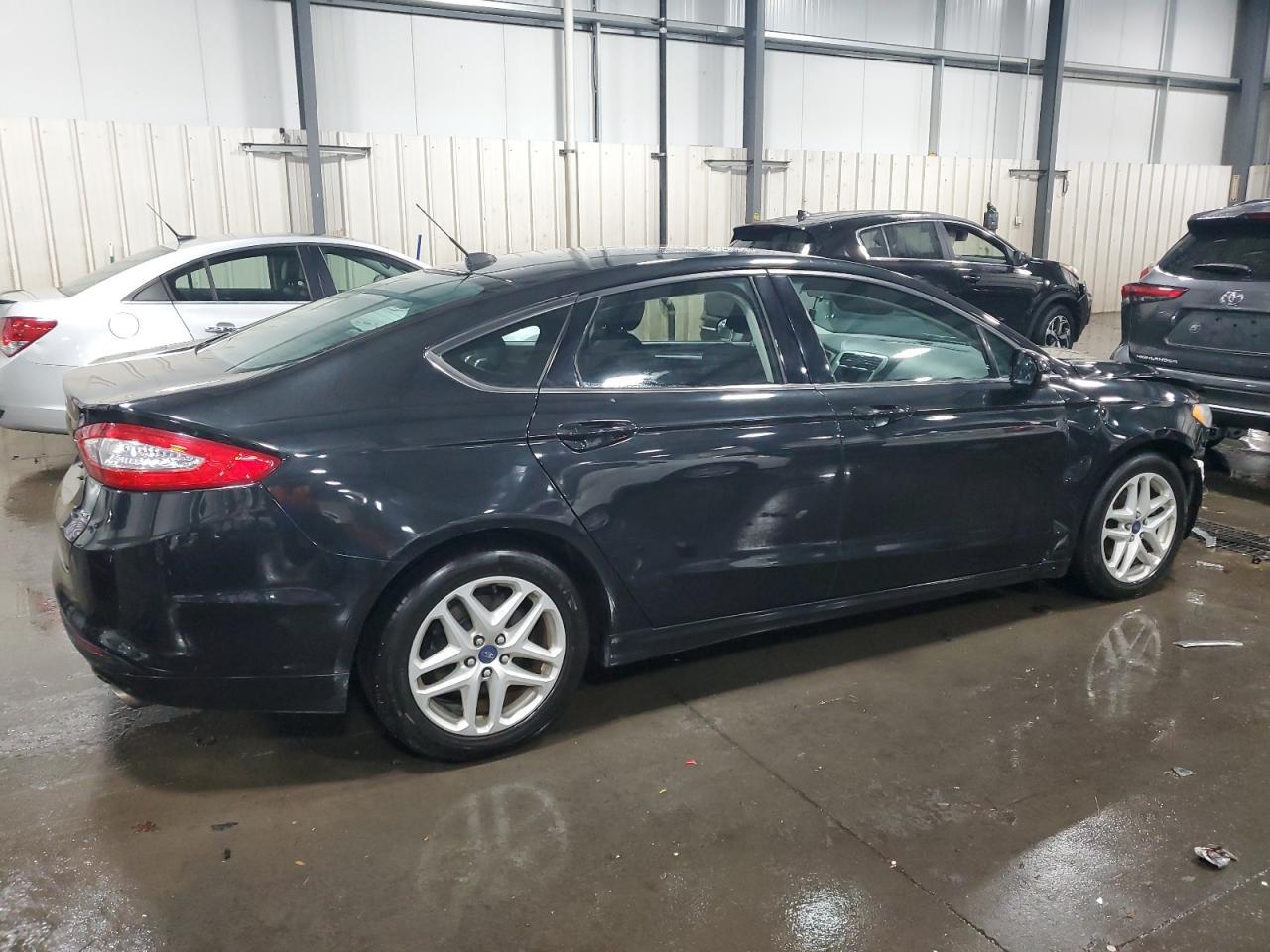 2015 Ford Fusion se