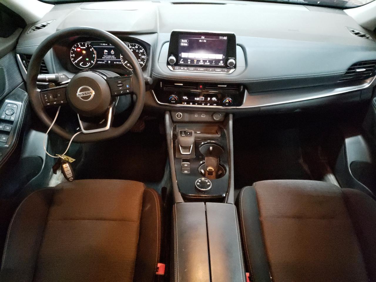 2021 Nissan Rogue sv