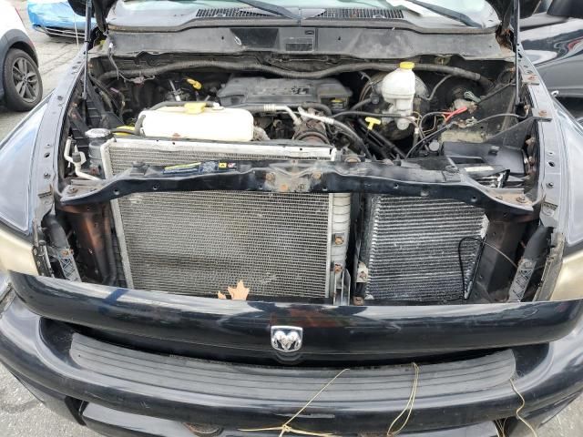 2004 Dodge RAM 1500 ST
