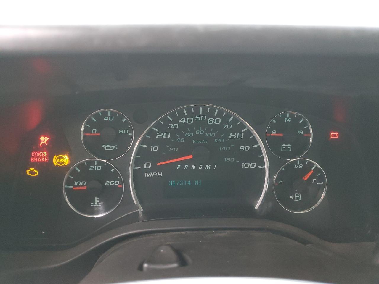 2016 Chev Express G4500