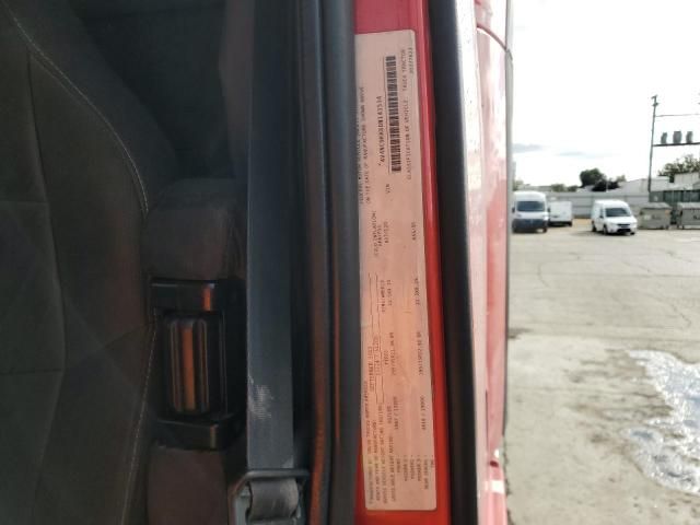 2013 Volvo VN VNL