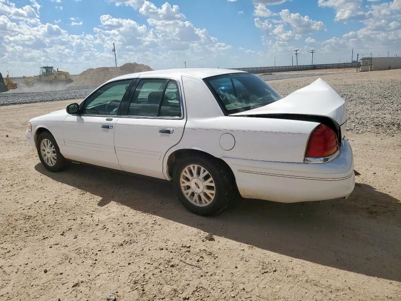 2003 Ford Crown Victoria LX