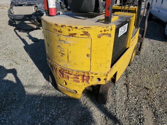 1985 Hyster Forklift