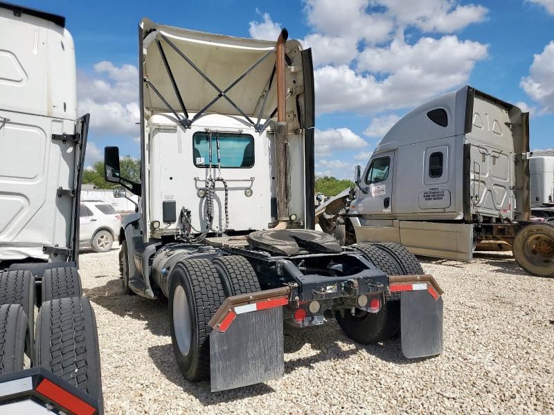 2017 Peterbilt Tractor 2017 Peterbilt 579 Semi Truck