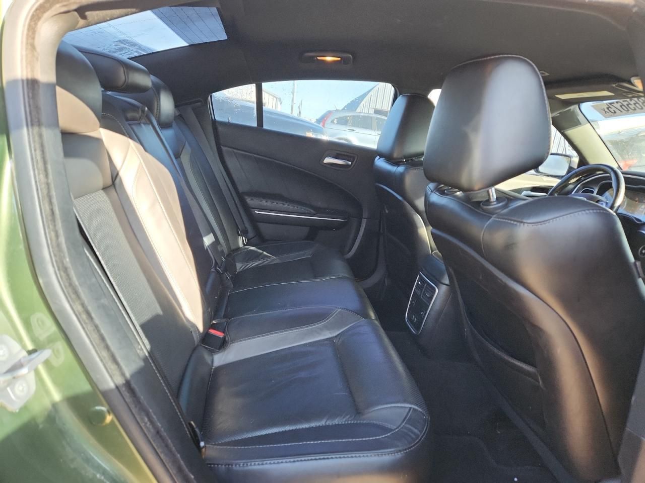 2018 Dodge Charger sxt Plus