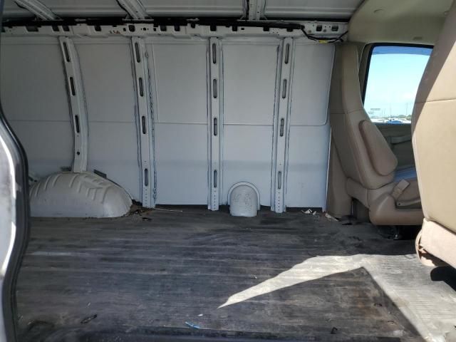 2019 Chev Express G2500