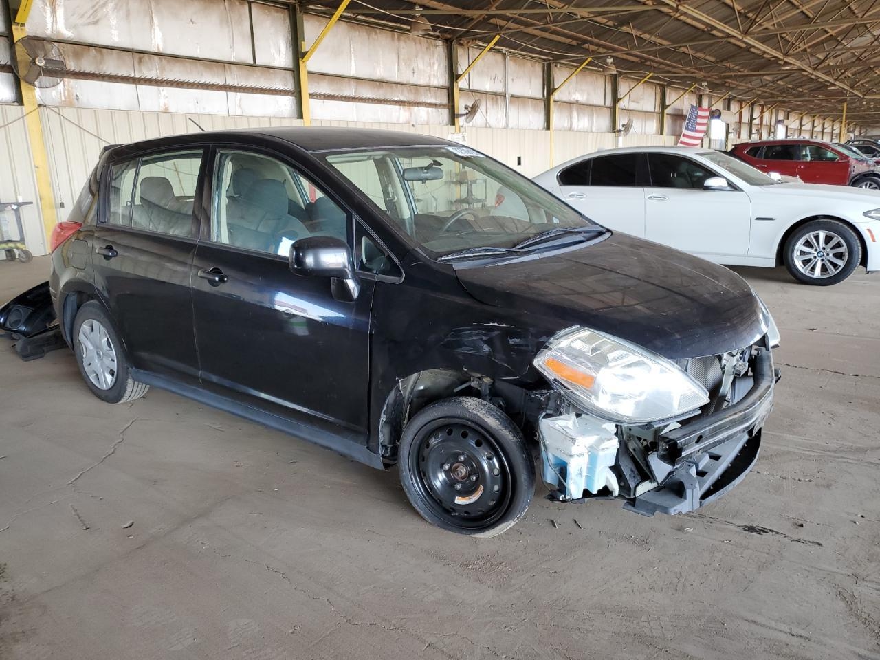 2011 Nissan Versa s