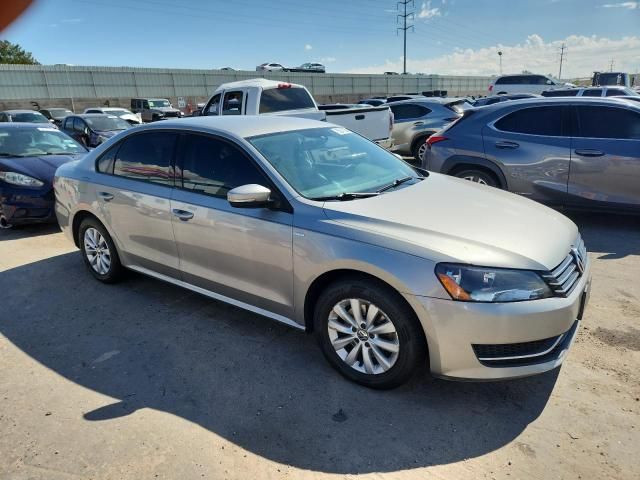 2014 Volkswagen Passat S