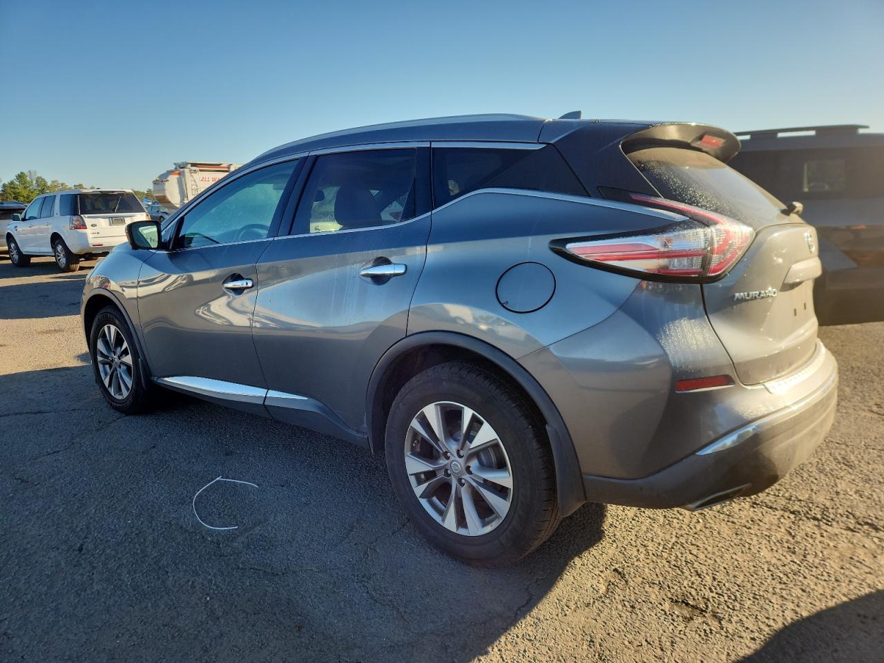 2017 Nissan Murano s