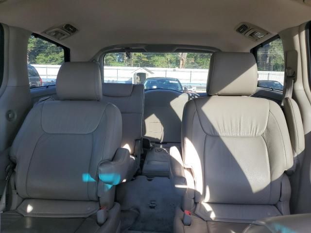 2010 Toyota Sienna xle