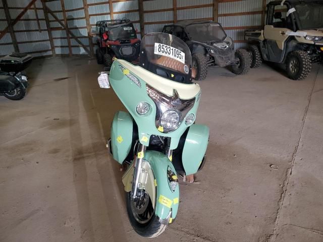 2017 Indian Motorcycle Co. Roadmaster
