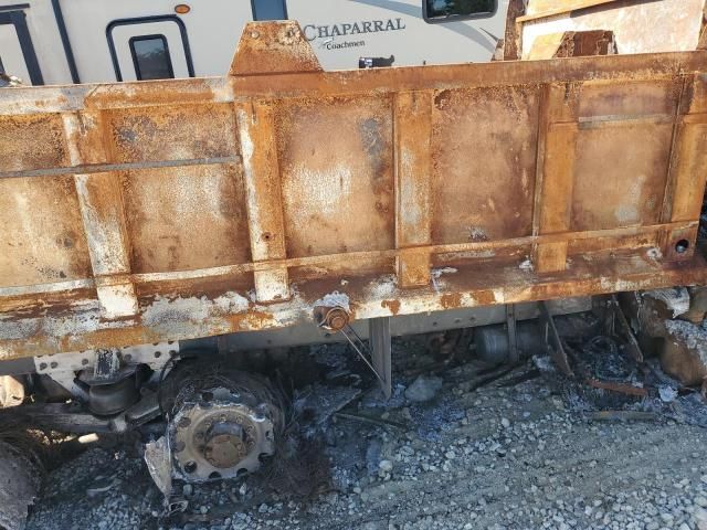 2023 Kenworth T880 Dump Truck