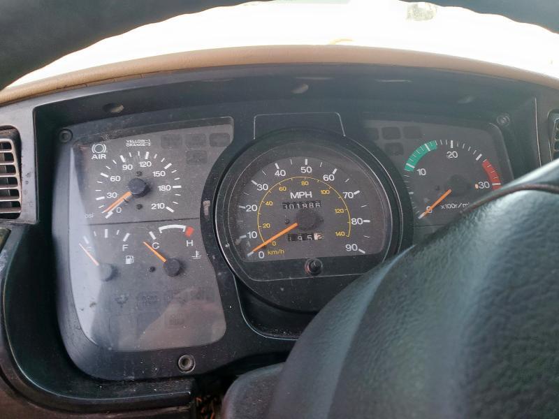2007 Nissan UD Rollback TOW Truck