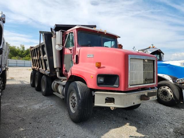 1997 International F-5070 Dump Truck