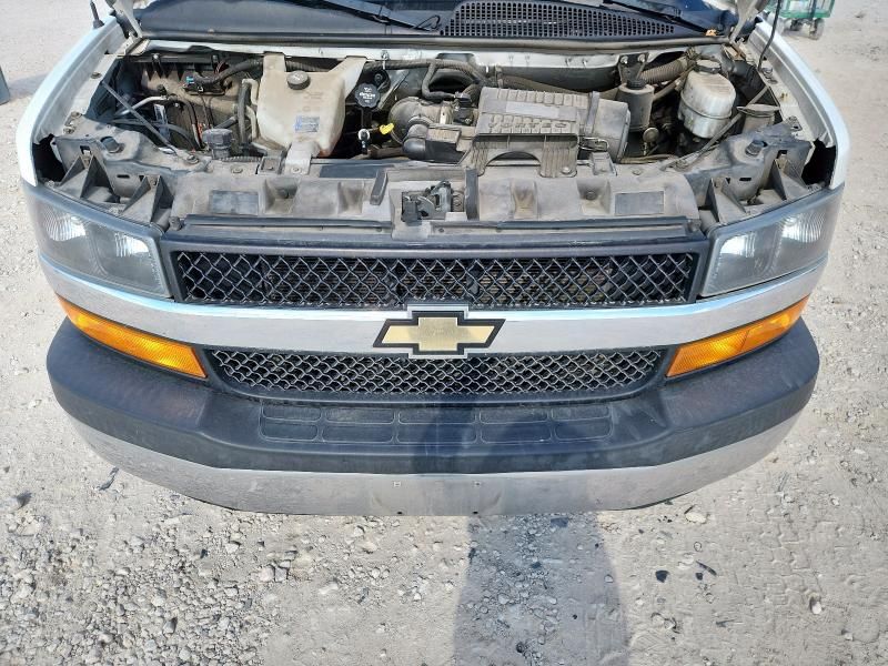 2018 Chevrolet Express G2500