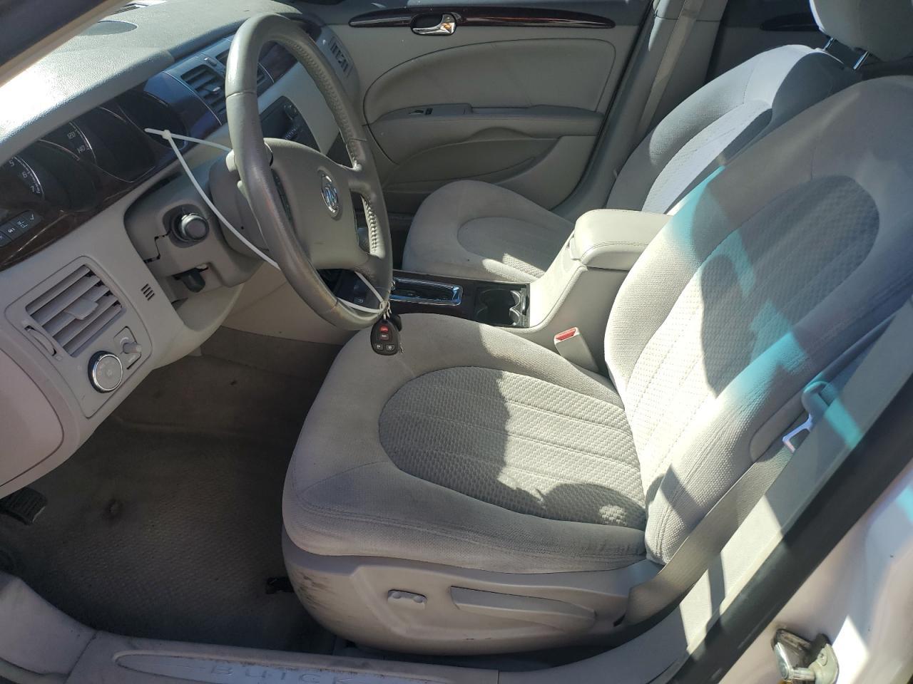 2011 Buick Lucerne cx