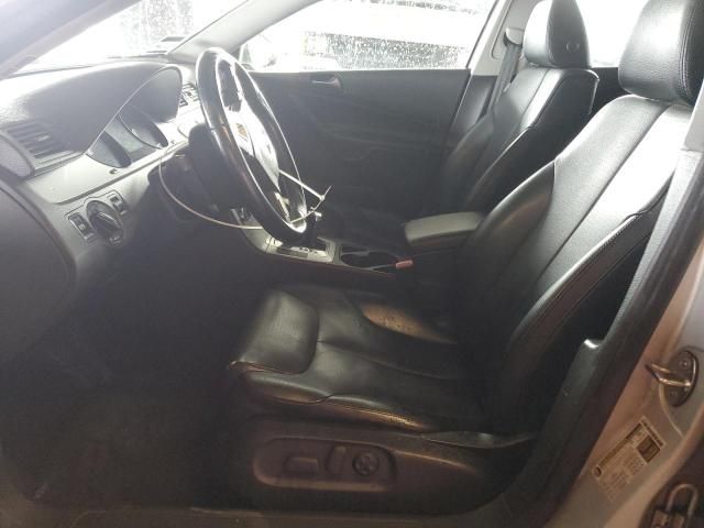 2010 Volkswagen Passat Komfort