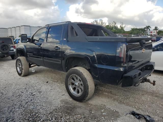 2012 Chev Rolet Avalanche LT