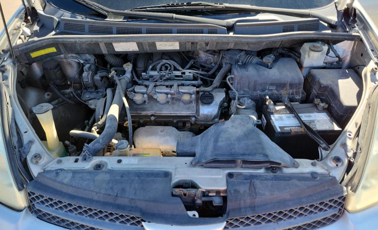 2005 Toyota Sienna ce