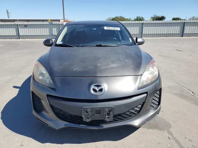 2013 Mazda 3 I
