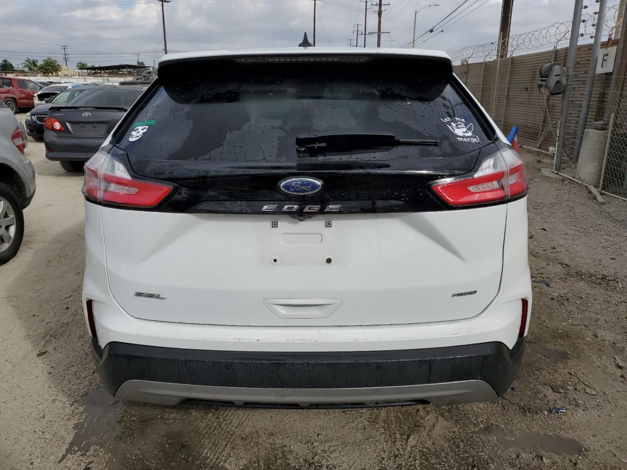 2022 Ford Edge sel