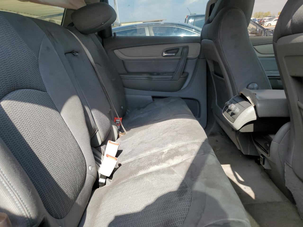2016 Chevrolet Traverse ls