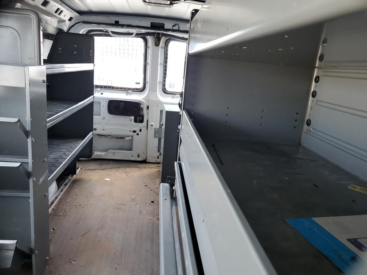 2014 Chev Express G2500