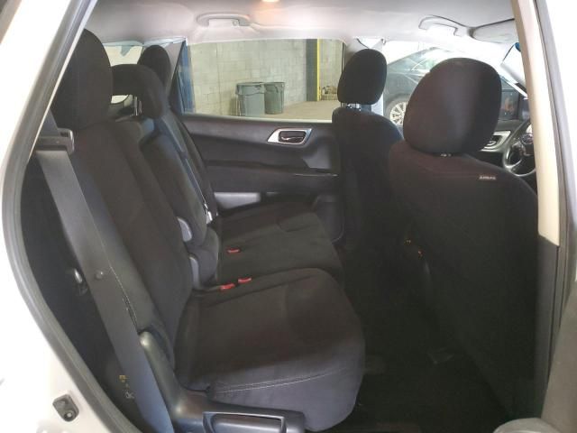 2016 Nissan Pathfinder S