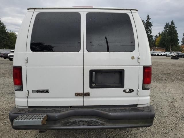 2005 Ford Econoline E250 Van