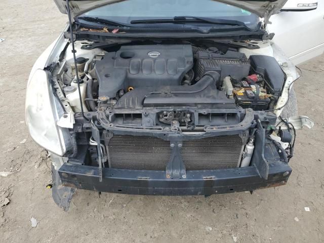2010 Nissan Altima Base