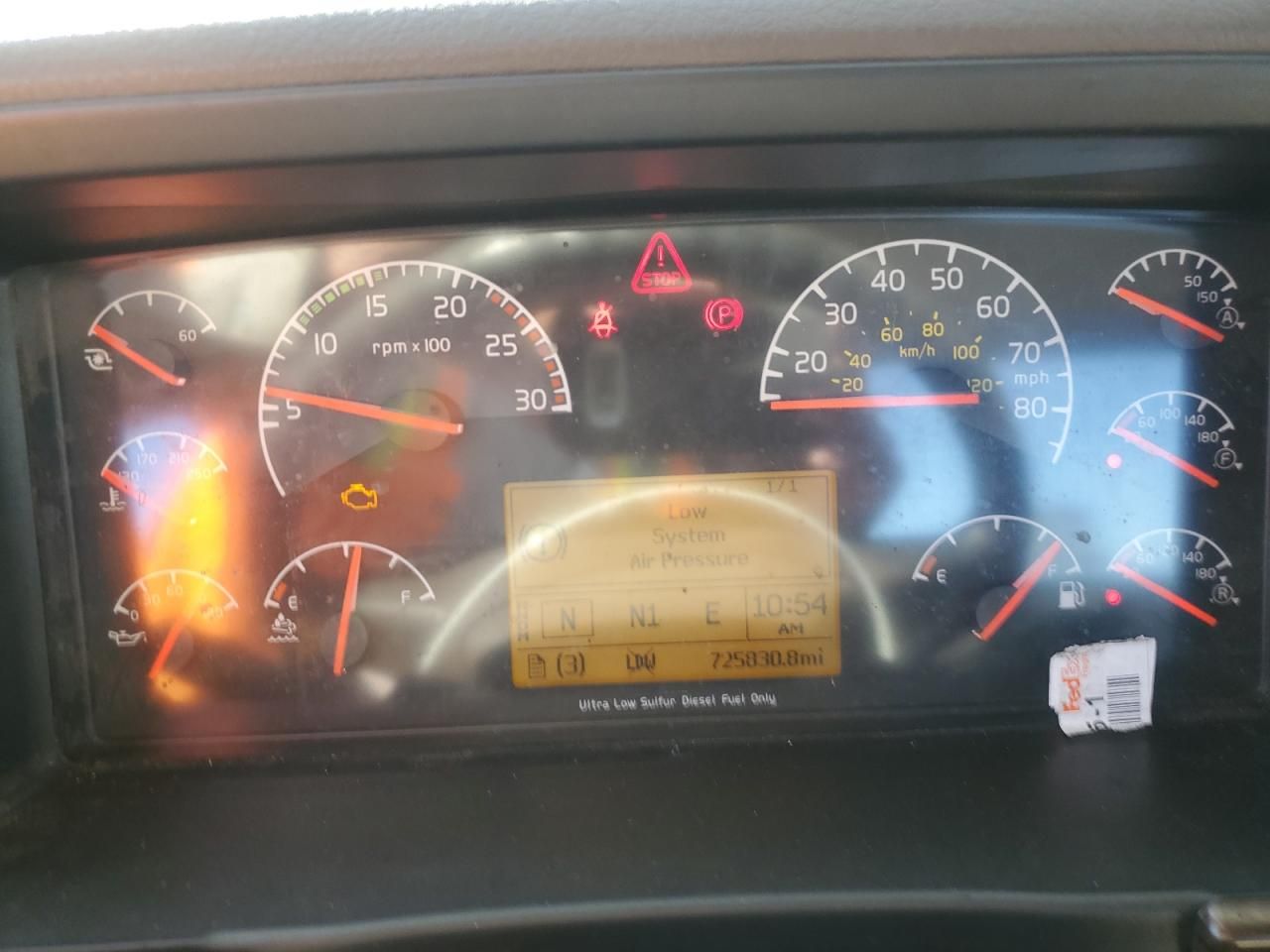 2018 Volvo VNL Semi Truck