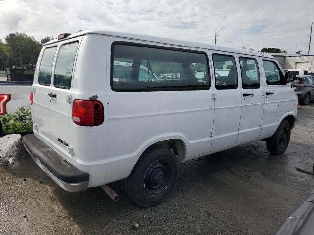 2001 Dodge RAM Wagon B2500