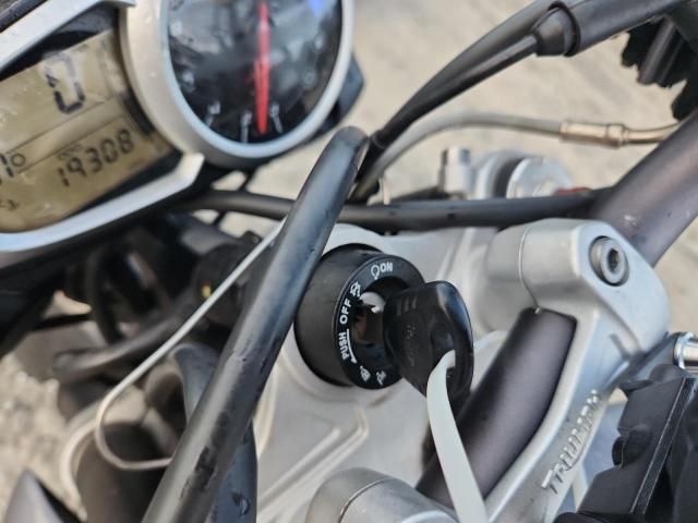 2014 Triumph Street Triple R