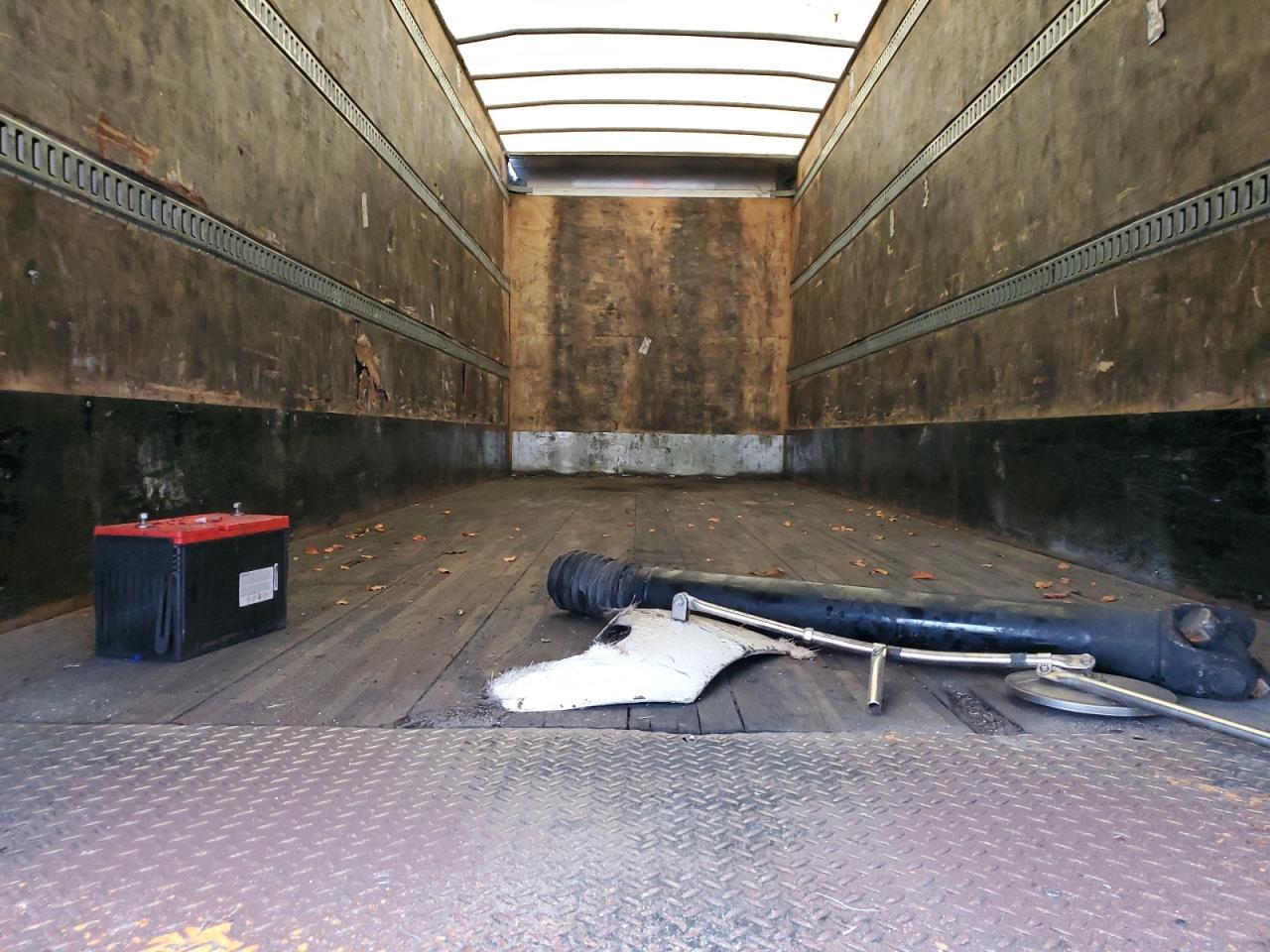 2022 Freigliner 2022 Freightliner Business Class M2 BOX Truck
