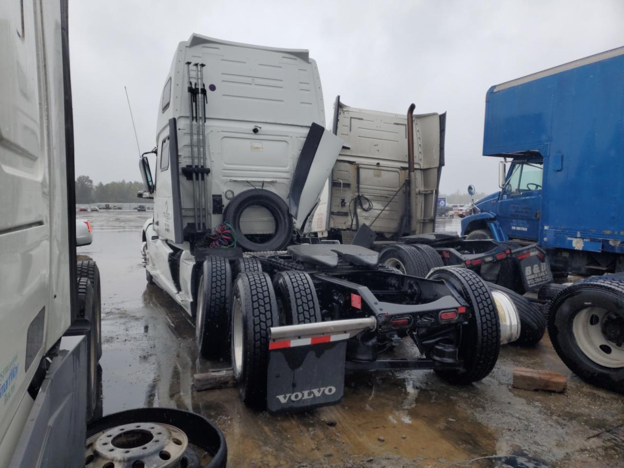 2024 Volvo VNL Semi Truck