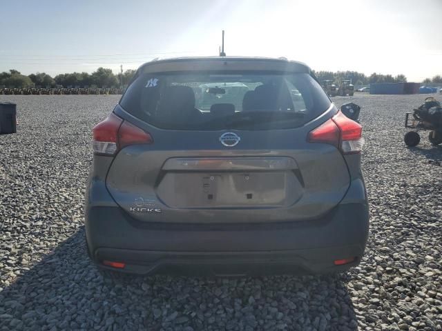 2019 Nissan Kicks S