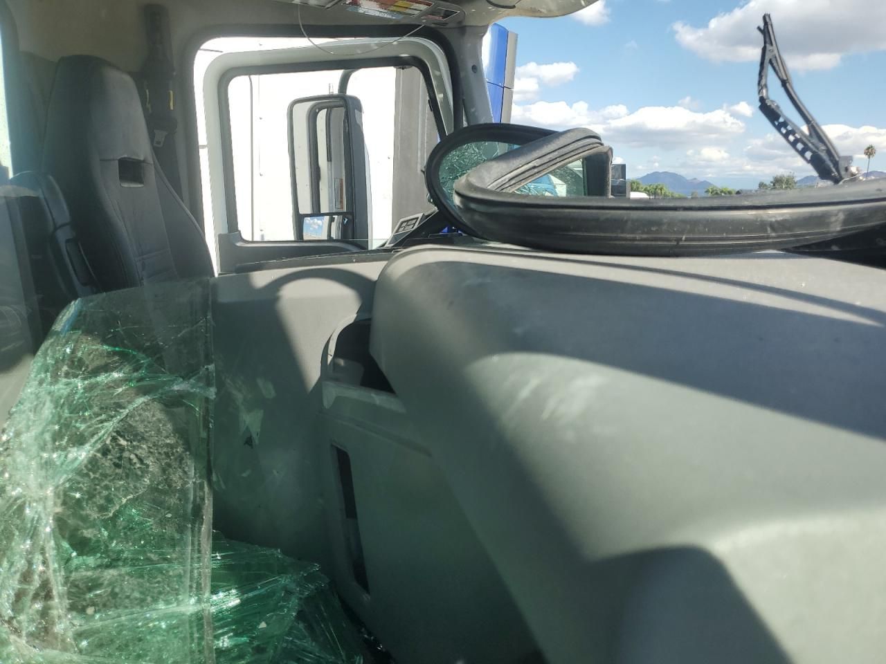 2022 Mack Anthem Semi Truck