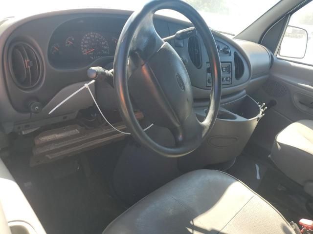 1998 Ford Econoline E150 Van