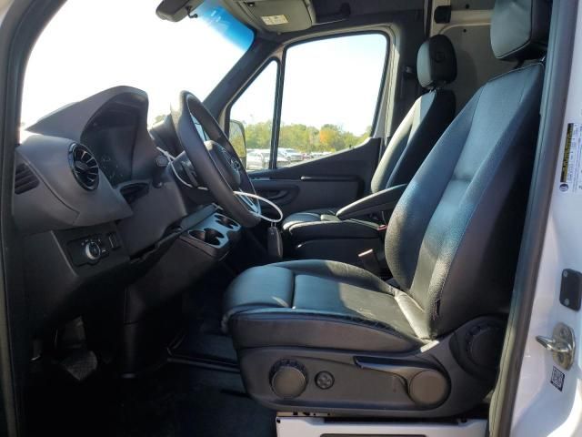 2021 Mercedes-Benz Sprinter 2500