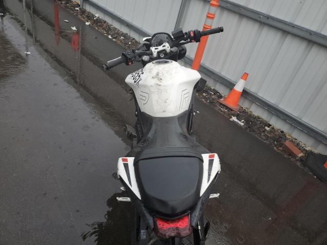 2024 Triumph 2024 Triumph Street Triple