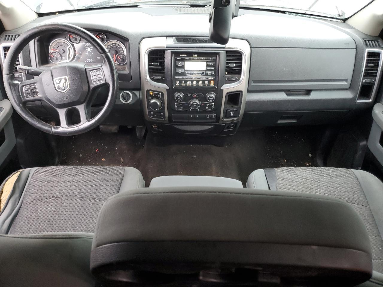 2015 Dodge RAM 1500 SLT