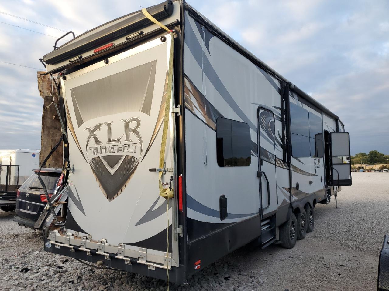 2017 Foresriver 5th Wheel