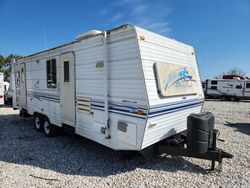 Salvage trucks for sale at Franklin, WI auction: 2000 Fleetwood Prowler