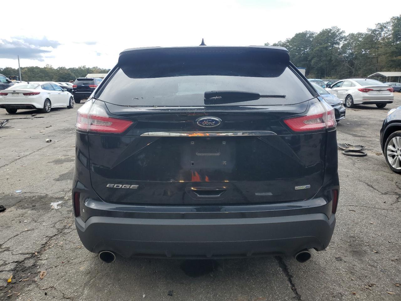 2019 Ford Edge se