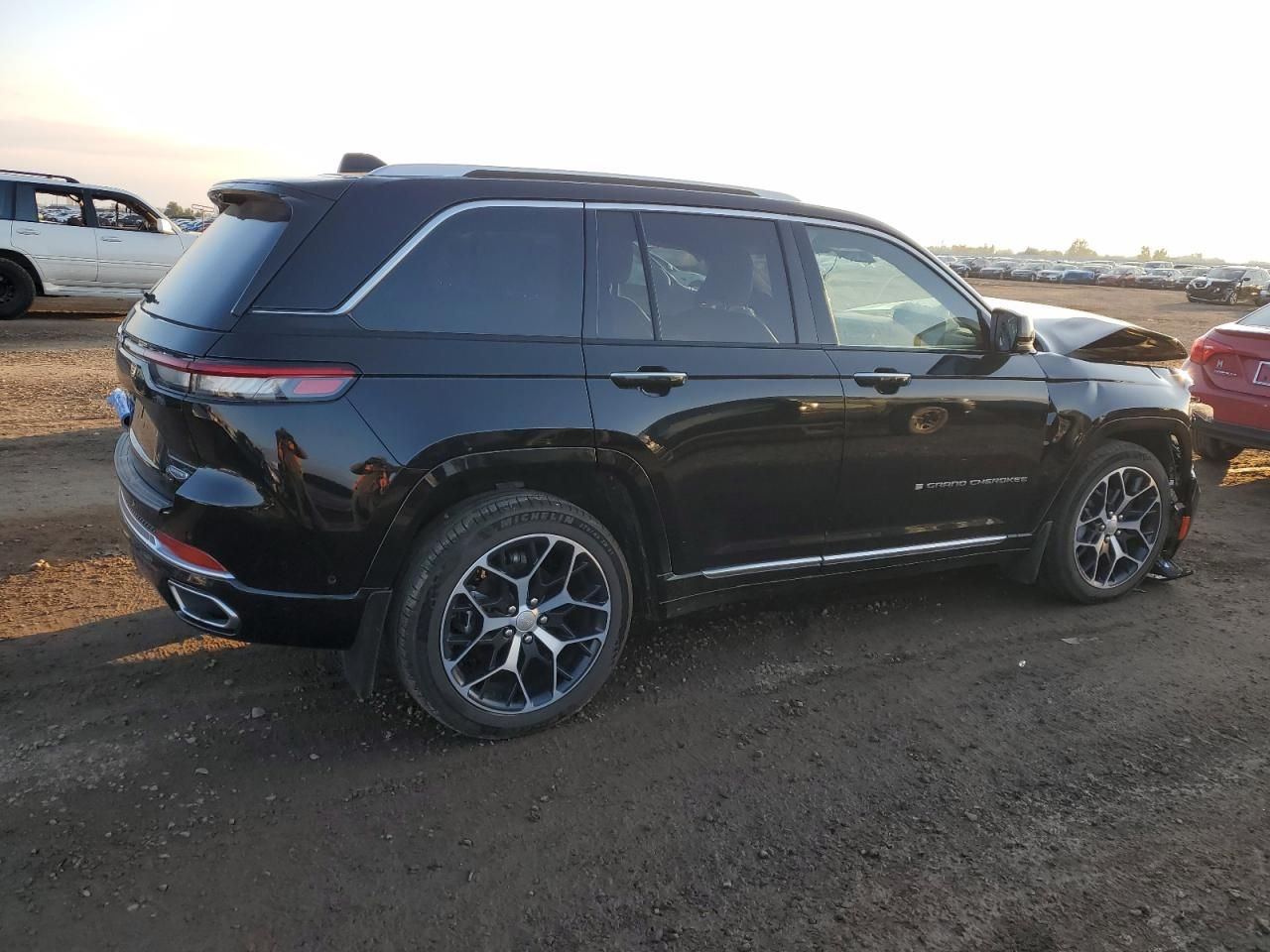 2023 Jeep Grand Cherokee Summit