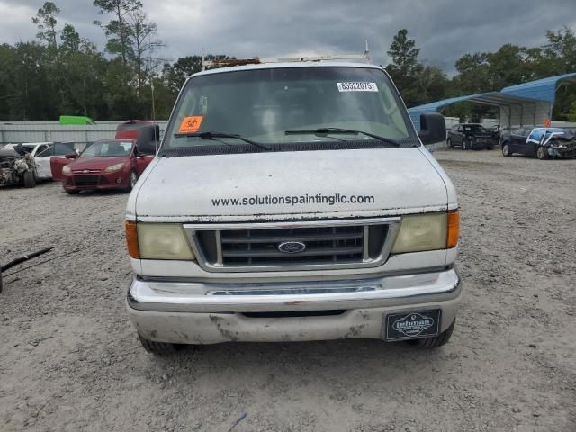 2003 Ford Econoline E350 Super Duty Wagon