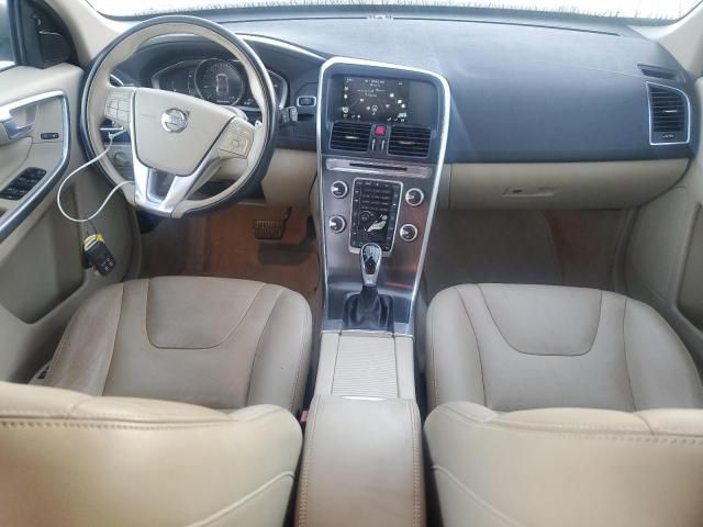 2015 Volvo XC60 T6 Premier